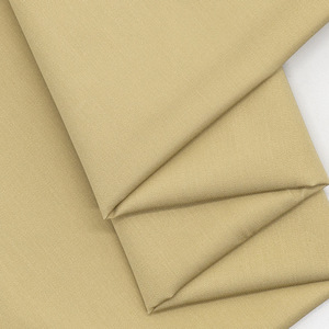 Tissu sergé fin en mélange modal non extensible, couleur kaki, 32 fils, en stock, vente en gros pour uniformes - Product Image 5