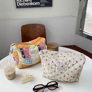 Customized Storage Green Cotton Floral <b>Bag</b> Pretty Print Travel Toiletry Pouch Colorful Eco Cotton Make up Pouch - Product Image 6