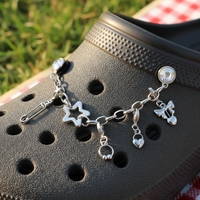 Breloques de chaussures Lost Saturn pour sabots, accessoires brillants en cristal pour sabots, jolies chaînes métalliques, décorations de chaussures DIY pour filles et femmes