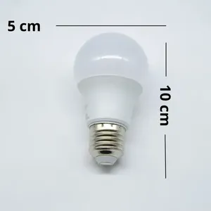 Kit di 10 lampadine LED da 10 W, luce bianca fredda, base universale, 6500 K - Product Image 5