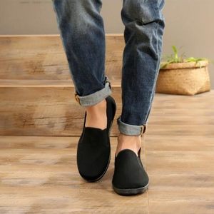 เวก้า เจล พื้นรองเท้าชั้นกลางนุ่ม ทนต่อคราบสกปรก พื้นรองเท้าด้านนอก TPR สไตล์สปอร์ต สำหรับทุกเพศ ทุกฤดูกาล - Product Image 1