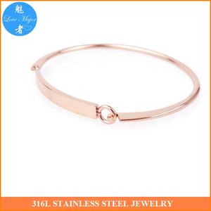 <span class=keywords><strong>Bracciale</strong></span> <span class=keywords><strong>Rigido</strong></span> in Acciaio Inossidabile Inciso con Placcatura in <span class=keywords><strong>Oro</strong></span> <span class=keywords><strong>Rosa</strong></span>, Gioiello di Moda per Donne - Product Image 4