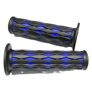 Motorcycle Power-assisted <b>Bicycle</b> Modified Handlebar <b>Cover</b> Two-color Checkered Rubber Handlebar <b>Cover</b> - Product Image 4