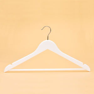 Cintre en bois massif en gros d'Inspring Cintres en tissu en bois <span class=keywords><strong>blanc</strong></span> - Product Image 3