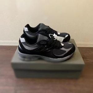 2025 nuove scarpe da corsa per uomo donna nuovo anno <span class=keywords><strong>lunare</strong></span> OG Sneakers pacchetto di scarpe da ginnastica con plateau di calabroni di sale marino moda moda maglia sportiva - Product Image 1