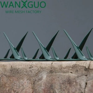 Chất Lượng Cao Nhúng Nóng Mạ Kẽm Chống Leo Lên Chim Gai Trên Mái Nhà Dao Cạo Gai Cho Bán - Product Image 1