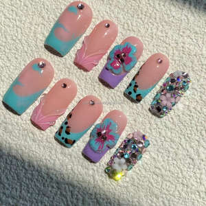 Moda corta forma de pato uñas artificiales al por mayor 10 piezas de lujo completo hecho a mano Prensa en uñas arte proveedor - Product Image 4