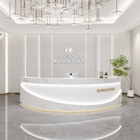 Comptoir de réception incurvé à LED pour salon de beauté blanc, simple et moderne, pour entreprise, magasin de vêtements, studio de yoga, caissier