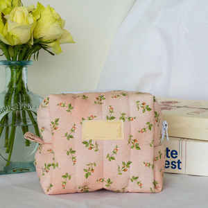 Petite pochette à fermeture éclair pour maquillage cosmétique en coton rembourré <span class=keywords><strong>avec</strong></span> logo de taille personnalisée pour baumes de bâtons à lèvres - Product Image 1