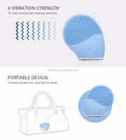 Nettoyeur facial portable à vibrations soniques en silicone, étanche, compatible avec les prises universelles UK, US, EU, ZA pour les voyages et les soins à domicile