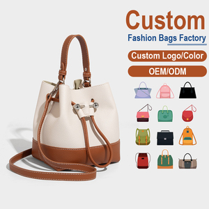 Bolso de Hombro Tipo Cubo de Dos Tonos Personalizado de Fábrica para Mujer, Bolso de Mano de Cuero Premium con Cordón - Product Image 1