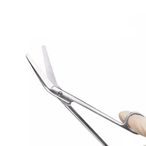 Tijeras Perineales Médicas, Instrumentos Ginecológicos, Tijeras para Episiotomía, Tijeras Vaginales Ginecológicas, Tipo Curvo/Redondo - Product Image 1