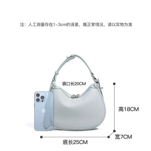 Nuova Borsa Sottospalla in Vera Pelle Morbida Estate 2026, Chiusura con Zip Minimalista, Versatile Borsa a Tracolla da Donna - Product Image 3