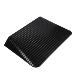 Rampe de porte de seuil de fauteuil roulant en caoutchouc solide avec bords d'<span class=keywords><strong>ailes</strong></span> 4'' - Product Image 3