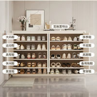 Meuble à chaussures 4 portes avec poignée dissimulée, finition crème mate, compartiment inférieur séparé pour pantoufles, meuble de rangement pour chaussures d'entrée