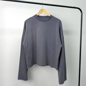 Maglietta a Maniche Lunghe Pesante Oversize Personalizzata Senza Stampa con Girocollo e Felpa Corta Boxy <span class=keywords><strong>Abbigliamento</strong></span> <span class=keywords><strong>Streetwear</strong></span> - Product Image 4