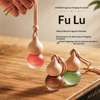 Diffuseur d'huiles essentielles en verre avec couvercle en bois, pendentif désodorisant pour voiture, ornement parfumé longue durée à l'odeur légère