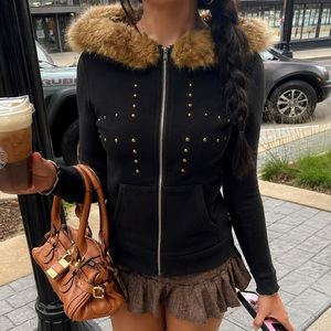 Veste à capuche en fausse fourrure avec patchwork croisé clouté, sweat-shirt tricoté zippé à manches longues pour femme, mode streetwear rétro Y2K - Product Image 3