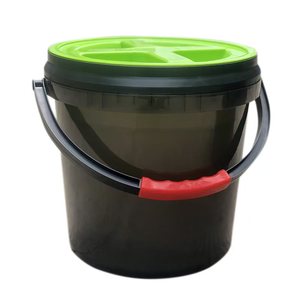 Seau de lavage de <span class=keywords><strong>voiture</strong></span> robuste translucide de 18 L avec couvercle - Seau de detailing fumé compatible avec Grit Guard - Vente en gros - Product Image 2