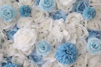 Dinding Bunga Artifisial Putih dan Biru yang Elegan untuk Latar Belakang Pernikahan, Dapat Digunakan Kembali