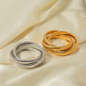 Pulsera Punk grande gruesa <span class=keywords><strong>de</strong></span> <span class=keywords><strong>tres</strong></span> capas para mujer, resistente al agua, chapado en oro <span class=keywords><strong>de</strong></span> 18K, <span class=keywords><strong>de</strong></span> acero inoxidable, Hip Hop, joyería que no se deslustra - Product Image 1