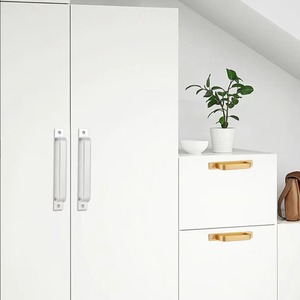 Tirador vertical de aleación de aluminio negro de venta directa de fábrica, mango largo para cajones, armarios de dormitorio, puertas de gabinetes y uso en herrajes de muebles. - Product Image 6