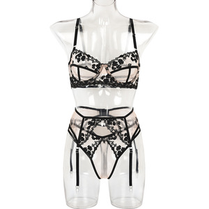 Arrivi donne Mature giapponesi fantasia Sexy rivelando nero ricamato vedere attraverso in Lingerie trasparente con giarrettiera - Product Image 5