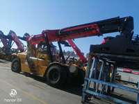 Grues de levage de conteneurs de marque supérieure en Chine Empileur de portée de 45 tonnes SRSC45H2