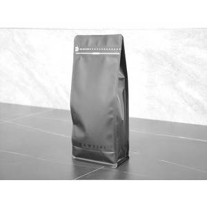 حقيبة قهوة مخصصة صديقة للبيئة قابلة لإعادة الغلق بعلامة تجارية خاصة حقيبة قهوة سطح غير لامع مع صمام بلاستيك كيس قهوة بسحاب - Product Image 5