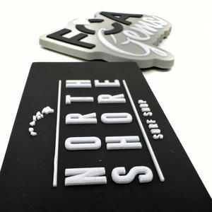 Imán de nevera de PVC con diseño personalizado en 2D, moldeado en goma suave de cloruro de polivinilo, muestra gratuita del fabricante Direct Premium Maker. - Product Image 3