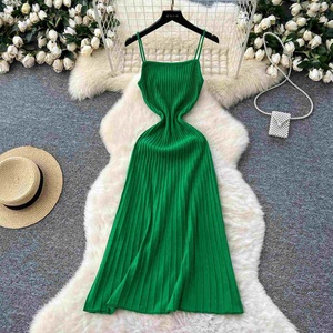 Vestido de punto de verano para mujer, nuevo, elegante, con patrón vertical, cintura ajustada, efecto adelgazante, tipo camisola, falda larga interior. - Product Image 1