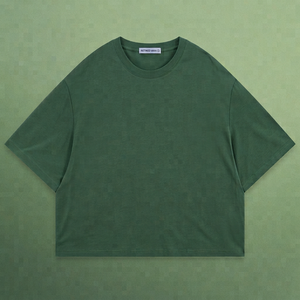เสื้อยืดโอเวอร์ไซส์ทรงครอปสำหรับผู้ชาย AERO สีเขียว แขนสั้น คอกลม สไตล์สตรีท ผ้าคอตตอนเจอร์ซีย์ พิมพ์ลายโลโก้ด้านหน้า - Product Image 1
