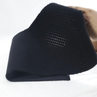 Tissu néoprène perforé respirant et flexible en SBR pour gants, orthèses et équipements sportifs OEM