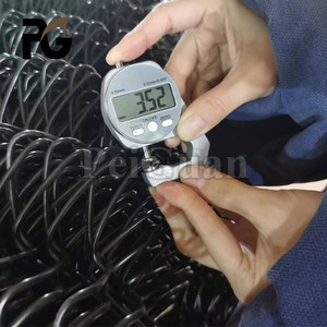 Bán Sỉ Hàng Rào Lưới Dây Xích Cuộn Hàng Rào Liên Kết Chuỗi Hàng Rào Liên Kết Chuỗi Đen 50ft Để Bán - Product Image 2