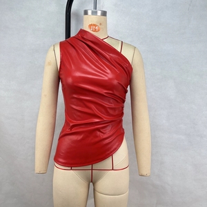 เสื้อผู้หญิงแบบไม่มีแขนไหล่ลาดและจับจีบหนัง PU รุ่นใหม่ 6 แบบ - Product Image 6