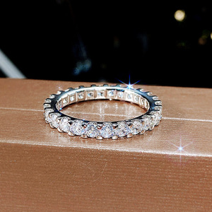 Anello con Design a Motivo Integrale, Anello Classico da Dito per Donne - Product Image 4