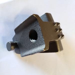 Di fabbrica su misura in metallo in acciaio inox casting CNC ricambi auto - Product Image 4