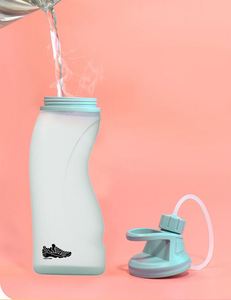 Botella de agua de silicona para deportes al aire libre de grado alimenticio, respetuosa con el medio ambiente, botella de agua plegable - Product Image 6