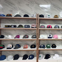 Gorra de Visera Plana de Dos Tonos OEM ODM, Gorra de Estilo Urbano de Algodón Twill con Parche Bordado Hexagonal Retro, Gorra Snapback Cómoda