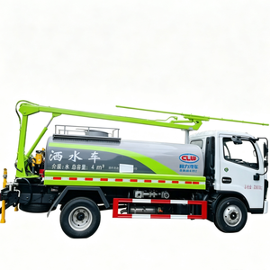 Camion-citerne diesel neuf 4x4 de 15 000 L pour le nettoyage manuel de grands panneaux solaires photovoltaïques - Product Image 1