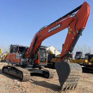 Excavatrice sur chenilles d'occasion Doosan DX300LC - 9C, 30 tonnes, moteur DL08, godet de 1,6 m³ - Product Image 2