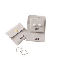 Bolsas y Estuches de Microfibra de Gamuza con Cierre a Presión y Logotipo Personalizado, en Colores y Tamaños a Medida para Empacar Joyas como Aretes, Collares y Anillos