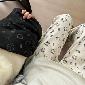 Bonitos pantalones de cintura alta con estampado de arroz glutinoso para niñas, diseño de pierna recta informal, cierre de cintura elástica para el verano - Product Image 3