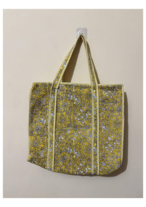 Bolso Tote de Algodón Acolchado con Diseño Floral Antiguo, Bolso de Hombro con Estampado Floral Verde Hecho a Mano para Venta al por Mayor - Product Image 2