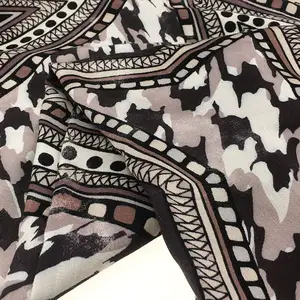 Modischer geometrischer Digitaldruck mit mehreren Mustern 100% Viskose gewebter Satin Rayon Textil Viskose bedruckter Stoff