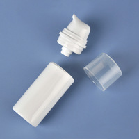 Stock de bouteilles en plastique sans air de voyage de 5ml 10ml 15ml de couleurs bleu rose blanc avec pompe à lotion pour cosmétiques crème soins de la peau