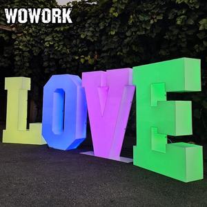 WOWORK Fushun 2026, bar extérieur/intérieur, <span class=keywords><strong>grande</strong></span> lettre d'amour en acrylique 3D RGB pour la décoration de scène de fête - Product Image 1