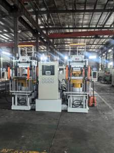 Machine <span class=keywords><strong>de</strong></span> moulage par compression à gros tonnage - Product Image 1