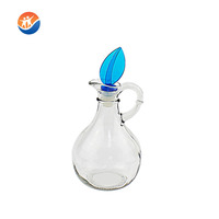 Bouteille à huile en verre très vendue avec poignée et motif carré en relief, grande capacité, anti-poussière, idéale pour les cadeaux