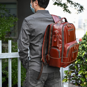 <span class=keywords><strong>Sac</strong></span> à dos vintage pour <span class=keywords><strong>homme</strong></span> en <span class=keywords><strong>cuir</strong></span> véritable Crazy Horse <span class=keywords><strong>Sac</strong></span> multi-fonctionnel pour <span class=keywords><strong>ordinateur</strong></span> portable <span class=keywords><strong>15</strong></span> <span class=keywords><strong>pouces</strong></span> grande capacité <span class=keywords><strong>Sac</strong></span> d'école - Product Image 4